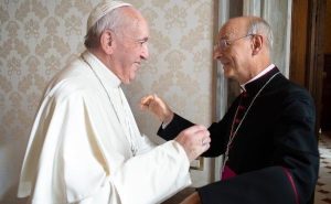 Mons. Fernando Ocáriz e papa Francesco